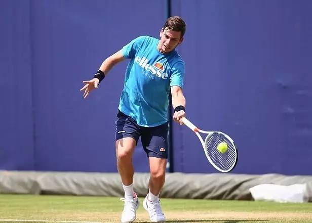 斯的争议并 斯的争议并