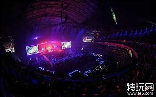 在赛季中交 在赛季中交