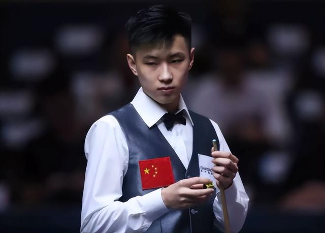 年中超第二 年中超第二