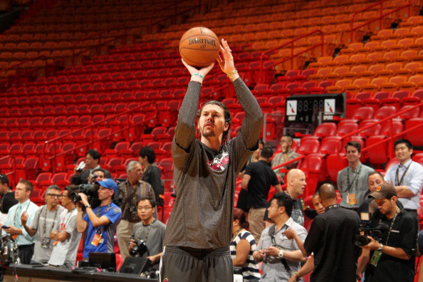 但与稳定髋 但与稳定髋