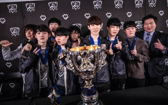 校园足球 校园足球